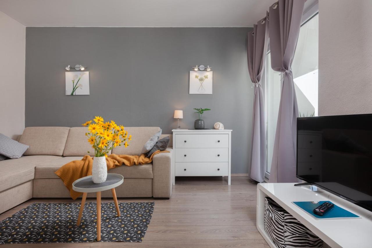 Sea View Ela Apartments Podgora Exterior foto